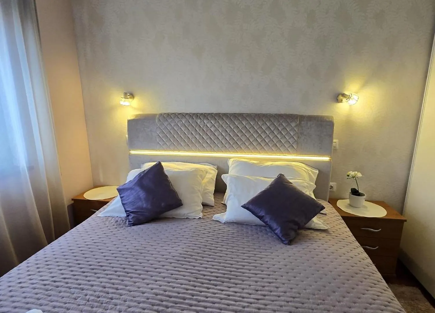 Apartments Luana With Private Jacuzzi Zadar 0*,